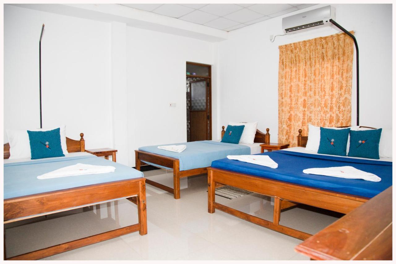 French Garden Resort Uppuveli Exterior foto