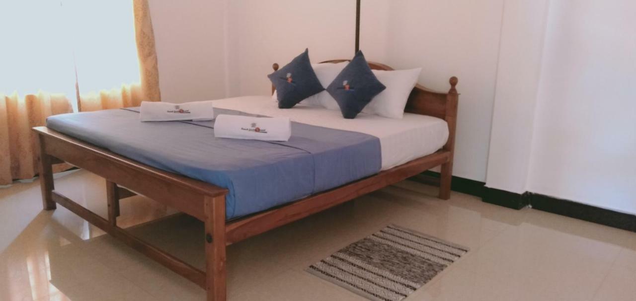 French Garden Resort Uppuveli Exterior foto