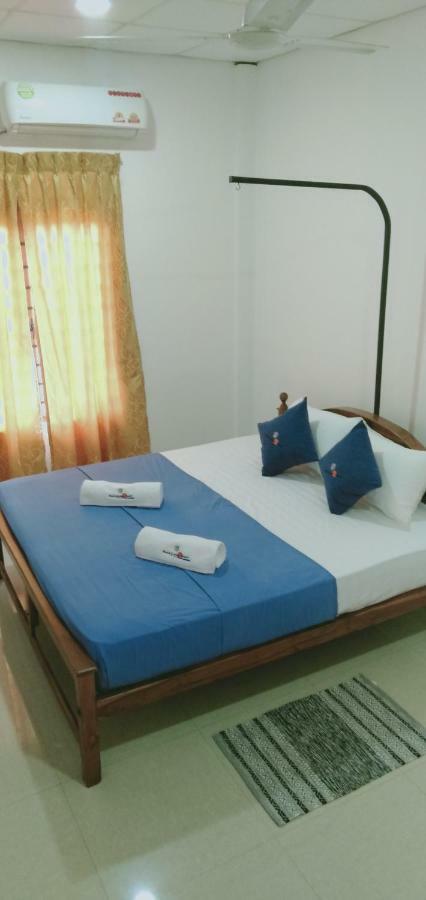 French Garden Resort Uppuveli Exterior foto