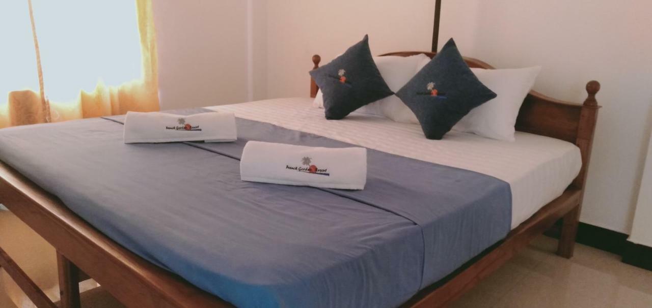 French Garden Resort Uppuveli Exterior foto